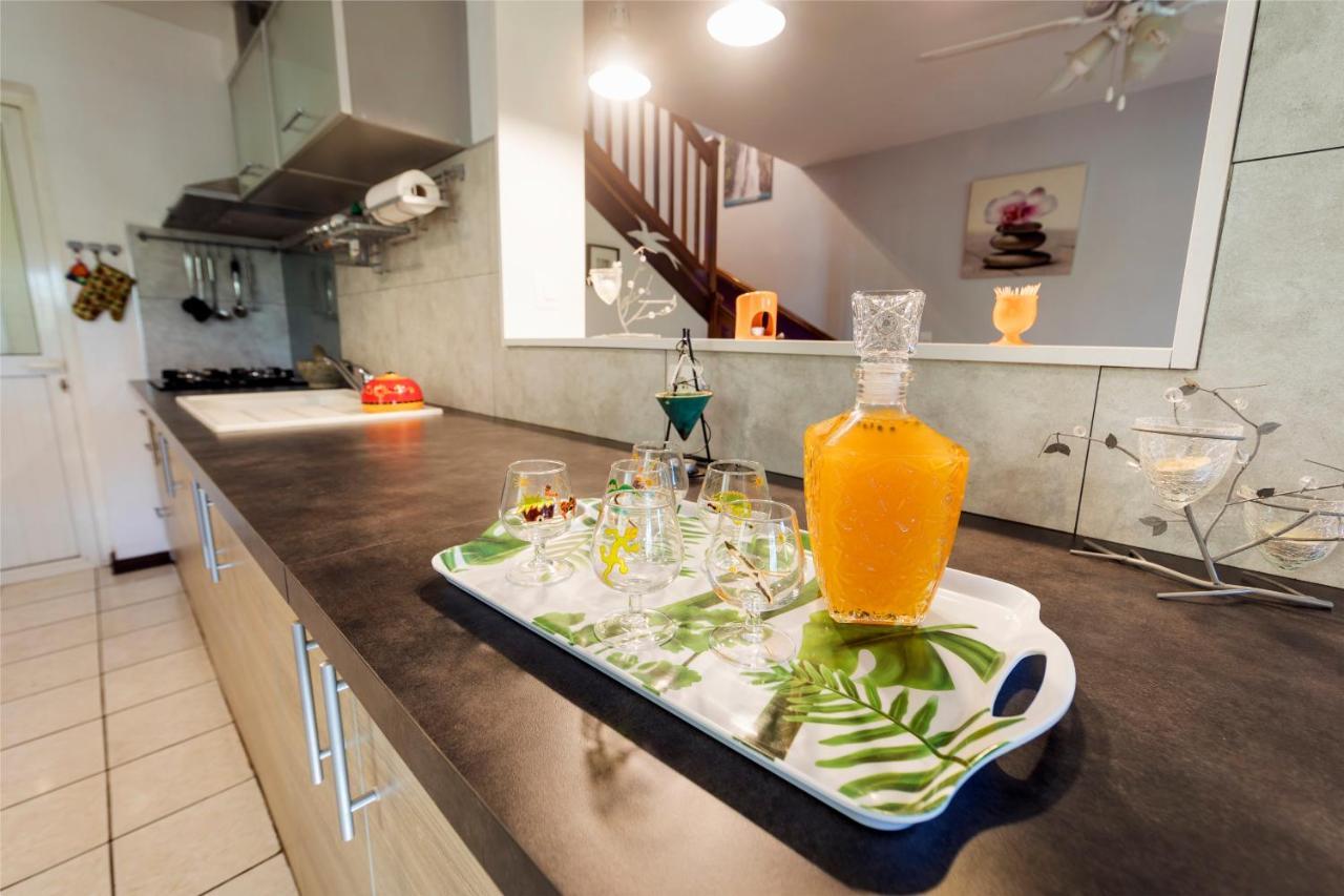 Capucine Les Hauts Riviere Saint-Louis Екстериор снимка